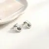 Nuevo producto de moda de gran venta: Venta directa de fábrica de pendientes de acero de titanio para mujer, pendientes de alta calidad con mariposas incrustadas