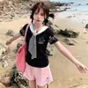 Camiseta de manga corta con cuello chal dulce para mujer, diseño de verano, única y hermosa, top juvenil y elegante