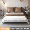 Cama suspendida cama de hierro casa de huéspedes red de costillas网红 sin cabecero habitación principal doble cama de hierro de lujo ligero marco de cama suspendido apartamento