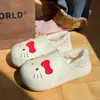 Zapatos de Algodón para Padres e Hijos Sanrio Hello Kitty para Mujer Otoño/Invierno Zapatillas de Algodón Impermeables Cálidas de Suela Gruesa para el Hogar