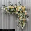 Fila Triangular de Flores para Boda Bosque de Flores Camino de Boda Arco de Bola de Flores Decoración con Postes de Madera Rincón de Flores Escenario de Flores Fondo Flor