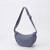 Bolso para Mujer 2025 Primavera Nuevo Bolso Cruzado de Nylon Nicho Avanzado Relajación Bolso de Hombro Tipo Dumpling Bolso de Media Luna
