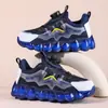 Sapatos Infantis Primavera Outono 2026 Novos Malha Respirável Tênis Esportivos Infantis Crianças Médias e Grandes Tênis de Corrida Sapatos de Comércio Exterior