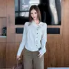Camisa de Rayas Ajustada Nueva para Mujer Primavera y Otoño 2026, Versátil Camisa con Cuello de Solapa Irregular que Entalla la Cintura y Botonadura Diagonal