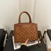 Bolso de Mano Acolchado Estilo Nuevo 2026, Bolso de Hombro Cruzado de Moda para Viajar, Gran Capacidad, Retro, Pedido Mínimo en Lotes Pequeños