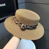 Sombrero de Paja Hueco Estilo Old Money para Mujer, Sombrero de Playa de Verano, Vacaciones en la Playa, Estilo Británico, Elegante, Sombrero de Copa Plana que Adelgaza el Rostro