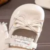 Zapatos de piel para niñas para actuaciones, zapatos de princesa para niñas para primavera y otoño, mocasines elegantes 2026 para niños, antideslizantes, suela blanda