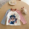 Colección de Otoño FHW Ropa para Niños Camiseta de Manga Larga de Dibujos Animados para Bebé Niña Versátil Otoño Nueva Llegada Top con Patrón de Manga Raglán para Niñas