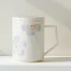 Taza de Oficina de Porcelana Blanca de las Dinastías Tang y Song, Begonia de Sombra Azul Pintada a Mano, con Tapa y Revestimiento Interior para Uso en Casa, Taza de Separación de Agua y Té, Taza para Preparar Té