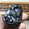 Colgante de jade Molu de Xizang natural de pollito pollitos para hombres y mujeres Colgante de escote zodiacal al por mayor