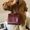 Bolso Tote Retro Platino de Moda Exquisito Versátil Portátil Tipo Kelly Nuevo 2026 Bolso de Hombro Cruzado Único