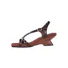 Sandalias de Cuña de Tacón Alto con Punta Cuadrada Estilo Francés para Mujer, Adecuadas para Uso en Exteriores, Nuevo Modelo Verano 2026, Sandalias Romanas de Punta Abierta de Gama Alta de Nicho