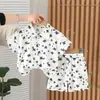 Comercio Exterior Nuevo Conjunto de Dos Piezas para Niños de Verano Camisas con Estampado Integral de Manga Corta Pantalones Casuales de Algodón de Tres Cuartos Fabricante Venta al por Mayor