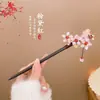 Pasador de Gama Alta con un Toque Femenino, Borlas y Flores de Estilo Antiguo, Pasador Versátil para Hanfu, Pasador para Recogido en la Parte Trasera de la Cabeza