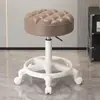 Taburete con Ruedas, Taburete Redondo Giratorio Ajustable para Salón de Belleza, Taburete de Trabajo para Peluquería y Salón de Uñas, Silla con Respaldo, Triple Protección, Piel de Microfibra