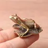 Hoja de Loto Rana de Latón Puro Estilo Chino Personalizado Creativo Realista Adorno de Mano Mascota de Té Micro-Paisaje Escritorio Vintage Decoración de Cobre