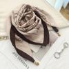 Bufanda Nueva con Hebilla Magnética Otoño e Invierno Bufanda Cuadrada Pequeña para Mujer Bufanda Cálida a Prueba de Frío Estilo Coreano Decoración de Bufanda Moda Versátil