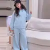 Conjunto de otoño para niñas 2026 nuevo estilo, sudadera con capucha de moda para chicas de secundaria, ropa deportiva estilo coreano para niños de primavera y otoño