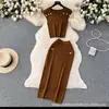 Conjunto de Tricô Feminino Verão 2024 Nova Chegada Top sem Mangas Versátil Saia de Cintura Alta Elegante Conjunto de Duas Peças Socialite