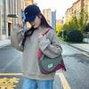 Hong Kong Estilo Casual Satchel 2024 Nova Moda Carta Cor Contraste Esportes Ao Ar Livre Bolsa Crossbody Grande Capacidade Bolsa de Ombro para Homens