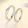Anéis de Casal Amor Entrelaçado Masculino e Feminino Ins Design de Nicho Moda Simples Cravejados com Diamante Estilo Coreano Anéis de Estudante Presentes