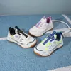 Tênis de Badminton de Verão para Crianças Meninos e Meninas com Botão Giratório Lateral, Antiderrapante, Resistente ao Desgaste, Leve, Tênis de Mesa para Treinamento de Estudantes
