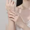 Anillo Abierto de Mariposa con Circonita Incrustada de Cobre Electrochapado para Mujer, Diseño Moderno y Compacto, Anillo para Dedo Índice Estilo Coreano, Lujo Ligero