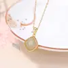 Yi Lu Yin Plata de Ley S925 Chapada en Oro Jade Hetian Ámbar Colgante Cuadrado Nuevo Estilo Chino Hueco Versátil Jade Plata Collar