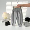 Novo Estilo Moletom Infantil Cartoon Conjunto Doce 2026 Novo Bebê Estilo Coreano Calça Jogger Estampada Conjunto de Duas Peças
