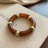 Pulseira Flor Torcida Textura Retrô Dourado Marrom, Pulseira de Luxo Leve de Alta Qualidade, Joia Retrô Simples Europeia e Americana para Mulheres