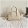 Bolso de Mano Minimalista Boston 2026 Modelo Nuevo Bolso de Bowling de Gama Alta Versátil de Nicho Bolso Cuadrado Pequeño Bolso Cruzado