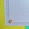 Dibujo Animado Color Transparente Kabibala Sosteniendo Fruta Accesorios de Resina DIY Parche de Parche para Cubierta de Teléfono y Accesorios para el Cabello Hecho a Mano Pegamento de Crema
