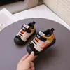 Zapatos Deportivos Transpirables de Malla para Niños Estilo Primavera y Otoño Zapatos Casuales para Exteriores para Niñas Zapatos Deportivos para Niños Zapatos Antideslizantes para Bebé