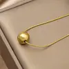 Moderna Cadena de Clavícula de Acero de Titanio Acero Inoxidable Exquisita Cola de Pez Incrustada de Diamantes Collar Tiktok Corona de Cacahuete Zircón Cadena de Cereza