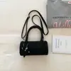 Bolso de mano personalizado de lunares, bolso tipo almohada para mujer, nuevo estilo 2026, bolso de hombro de alta gama para el trabajo, bolso cruzado moderno