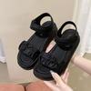 Sandalias de Tacón Grueso con Hebilla de Una Línea para Mujer 2025 Primavera Nueva Moda Versátiles Sandalias Plisadas de Punta Abierta para Uso Exterior