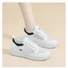 Tênis Esportivo Casual Estilo Coreano Super Macio Verão Feminino Malha Respirável Pequeno Branco Patins Estilo Ocidental Leve Celebridade da Internet