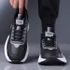 Zapatos Deportivos Casuales de Malla Flyknit para Hombre, Estilo Veraniego Nuevo, Transpirables, Ligeros, Corte Delgado, sin Cordones, Modernos