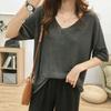 Camiseta de punto suelta de manga corta con cuello en V grande, color liso, estilo coreano, para mujer, reductora de edad, adelgazante, fresca para verano, seda de hielo