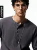 Roupa Masculina Jiezhan Gola Henley Costurada Stretch em Quatro Direções Manga Longa 26 Outono Novo Produto Estilo Old Money Manga Raglan Camiseta para Homens e Mulheres