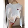 Nova camisa base de algodão puro para o início do outono de 2026 com efeito modelador, gola redonda, elegante peça íntima, blusa feminina de manga longa