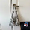 Bolsa de lona estilosa e moderna com estampa de leopardo estilo coreano, bolsa de ombro estudantil de grande capacidade com estampa de leopardo, bolsa tote casual