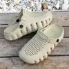 Zapatos con Agujeros para Hombre Verano Nuevos de Punta Cerrada Transpirables Antideslizantes Suela Suave Sandalias de Playa para Exteriores Estilo Pareja