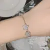 Colar Sorriso Flores Versa Glf Novo Ouro Banhado Zircônia Cúbica Diamante Elegante Luxo Leve High-end Corrente para Clavícula Feminina