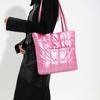 Bolsa Feminina Acolchoada de Algodão Nova Primavera/Verão 2026 Bolsa de Mão de Grande Capacidade Bolsa Feminina com Bordado Xadrez Bolsa de Ombro Única Bolsa Quadrada Pequena Estilosa