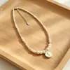 Collar de Plata y Perla con Flor de Goteo de Aceite para Mujer, Gargantilla de Moda con Flor de Perla Artificial