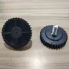 Tubo Cuadrado de Plástico Ajustable Tuerca de Enchufe Interior de Acero Inoxidable Tapón de Tubo Base para Pata de Mesa Silla Tapa de Extremo de Tubo de Acero Cubierta para Pata de Mesa Silla Pata Ajustable