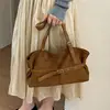 Tendência de moda transfronteiriça bolsa grande feminina nova casual retrô bolsa tote grande capacidade versátil para o dia a dia bolsa de ombro única moderna