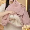 Novo Casaco de Veludo Grosso Estilo Inverno para Meninas com Design Inspirado na Chanel, Casaco de Lã de Alta Qualidade, Moderno e na Moda para Meninas