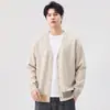 Cardigã de malha sem gola estilo primavera e outono para homens, estilo old money, leve e maduro, descontraído, casual, retrô, bonito, jaqueta de tricô com botões, moderno